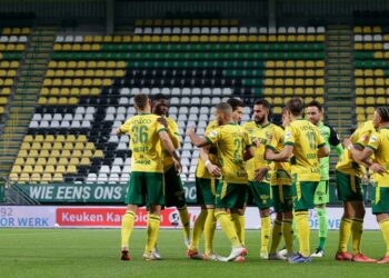 Lege stadions komend weekend een feit: Keuken Kampioen Divisie gaat door