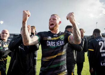 Groen-gele cultspitsen: Van Harry van Basten tot Dirty Johnny en het Rode Gevaar