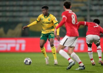 Buitenlandse interesse voor middenvelder Dhoraso Moreo Klas