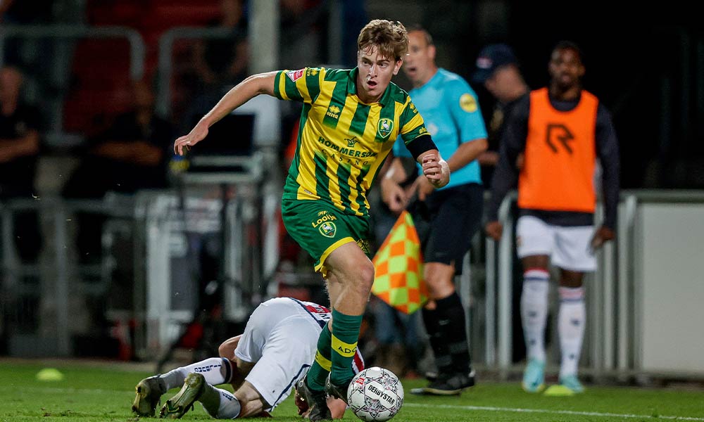 Middenvelder Sacha Komljenovic lange tijd uitgeschakeld