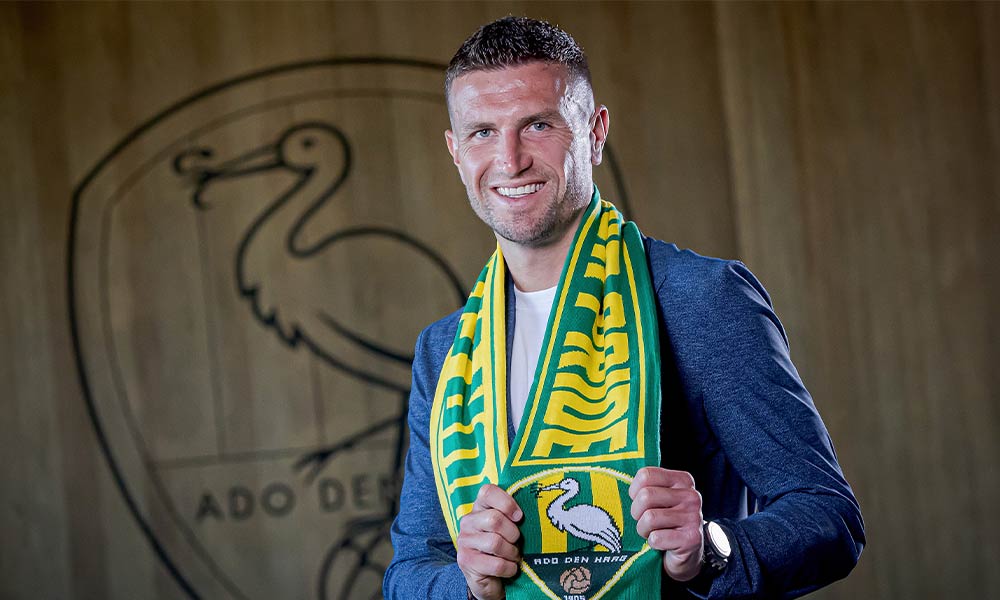 Daryl Janmaat stapt al na vijf maanden op als technisch manager