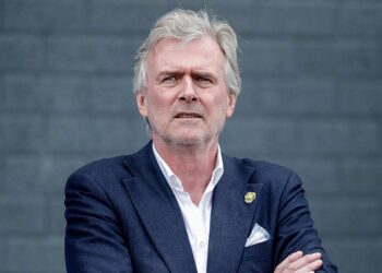 Reijntjes rest nog maar twee keuzes: Opstappen of strijd met Verheydt en Kishna aangaan