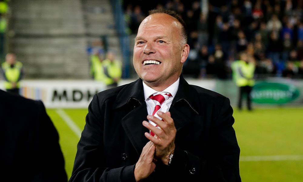 Henk van Stee gaat technisch manager Daryl Janmaat bij ADO adviseren