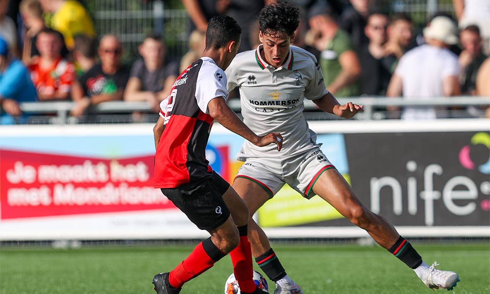 ADO wint met 7-0 van Laakkwartier