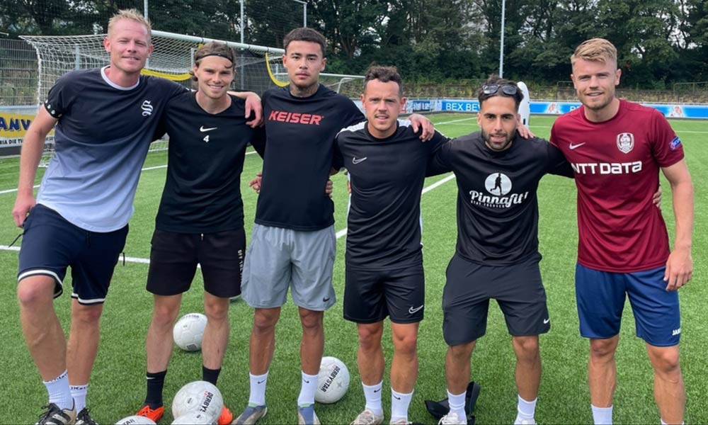 Werkloze Haagse voetballers willen ADO graag helpen