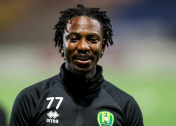 Eljero Elia gaat stage lopen bij ADO Onder 17